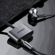 Ugreen 50596 1.5A USB-C to USB-C / 3.5 mm audio jack Ugreen 50596 1.5A USB-C to USB-C / 3.5 mm audio jack