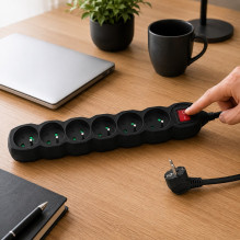 Esperanza ELK218K Power strip 6GN / 3M Black