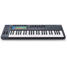 „Novation FLkey 49“ viso dydžio MIDI klaviatūra (49 klavišai)