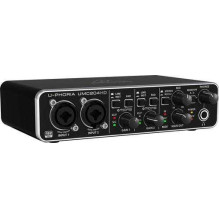 Behringer Behringer UMC204HD papildoma muzikos įranga Behringer Behringer UMC204HD papildoma muzikos įranga