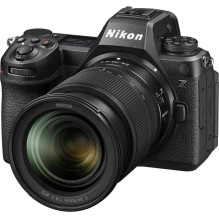 Nikon Z6 III + 24-70 mm MILC Black