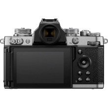 Nikon Z fc + 28 mm F / 2,8 (SE) rinkinys