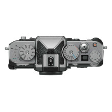 Nikon Z f + 24-70mm Silver Nikon Z f + 24-70mm Silver