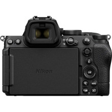 Nikon Z5 II + 24-105mm f / 4-7.1 Juoda Nikon Z5 II + 24-105mm f / 4-7.1 Juoda
