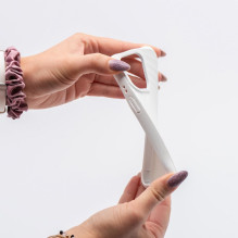 Case for iPhone 15 PRO Silicone Zephyr Mag Cover zgodny z MagSafe white