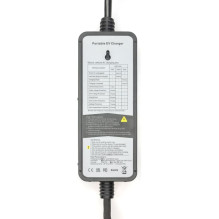 Lādētājs DIGITUS EV KFZ 230V Tips F7 / 4 uz EV Tips 2 5m