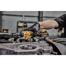 Cordless Wrench - Dewalt Dcf512n