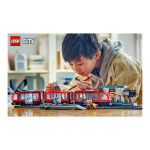 LEGO Miesto centro tramvajus ir stotis