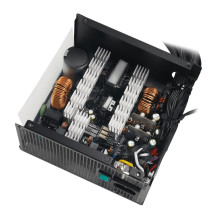 DeepCool PL650D maitinimo blokas 650 W 20+4 kontaktų ATX ATX Juodas DeepCool PL650D maitinimo blokas 650 W 20+4 kontaktų ATX ATX Juodas