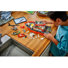 LEGO CITY 60504 Coast Guard Rescue Boat and Helicopter