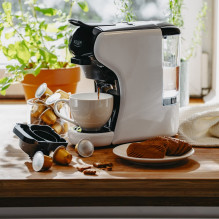 ADLER AD 4386 Multi-Capsule Espresso Machine 19 Bar , 9 Capsule Types , Adjustable Water Volume ADLER AD 4386 Multi-Capsule Espresso Machine 19 Bar , 9 Capsule Types , Adjustable Water Volume