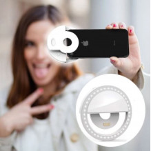 SELFIE Ring RK-12 lamp is...