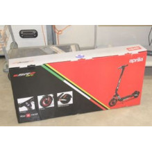 Aprilia IŠPARDAVIMAS. Elektrinis paspirtukas E-SR2 EVO, juodas / raudonas E-SR2 EVO, elektrinis paspirtukas, 500 W, 10 c