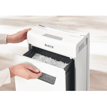 Leitz Shredder IQ Protect Premium 8X, P4, 8 sheets, 14 l basket