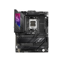 ASUS ROG STRIX X670E-E...