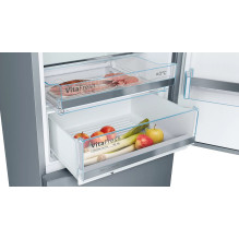 Bosch Serie 6 KGE49AICA fridge-freezer Freestanding 419 L C Stainless steel