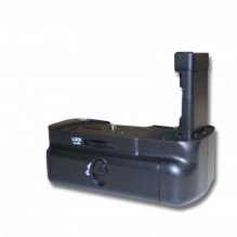 Battery grip for Nikon D5100