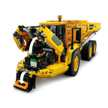 LEGO TECHNIC 42114 Volvo 6x6 šarnyrinis vilkikas