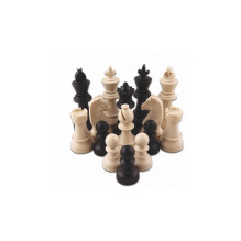 A set of plastic chess m size star