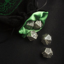 Forest Velur dice bag in black and green