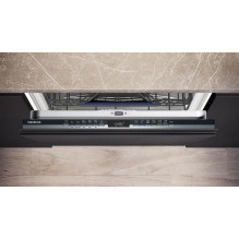 SIEMENS SN63HX02CE built-in dishwasher