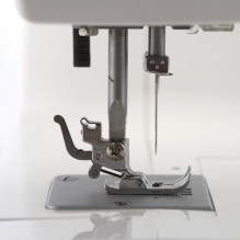 ŁUCZNIK Karina 910 sewing machine